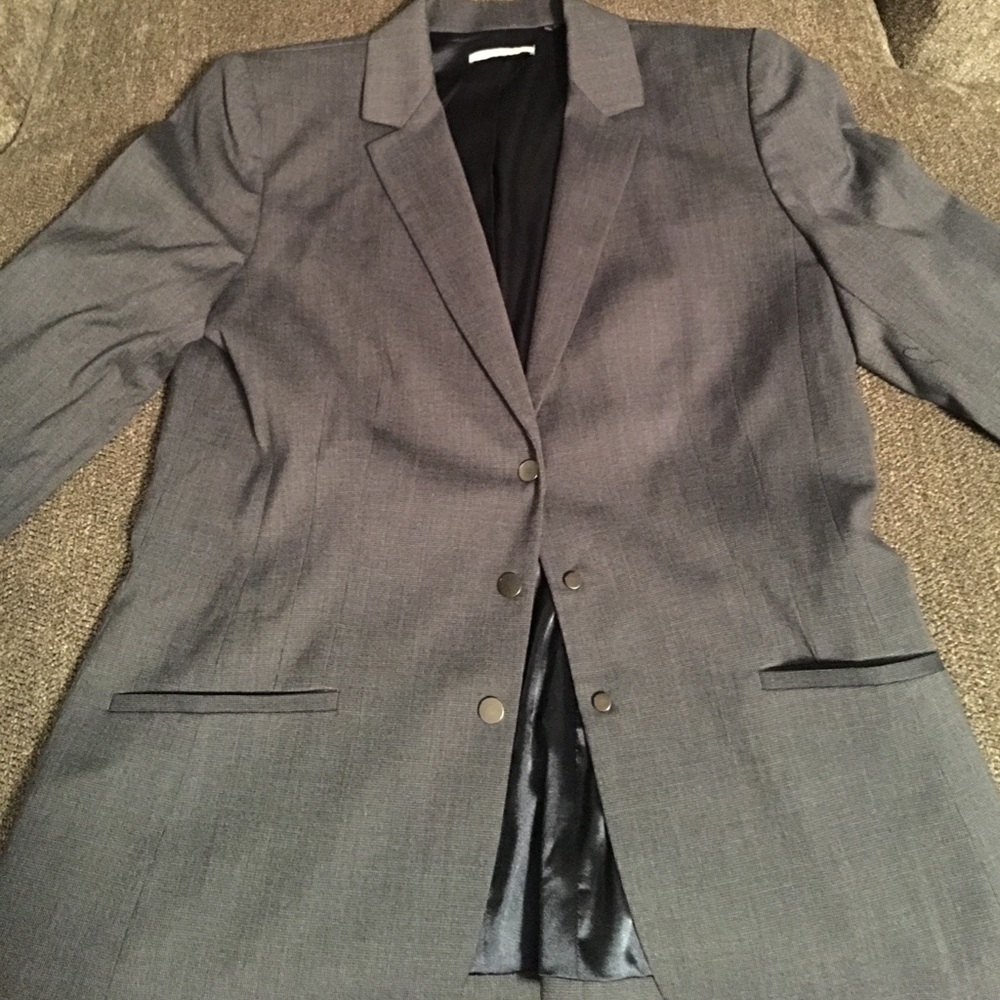 🌺T TAHARI CLASSIC 3 BUTTON SUIT JACKET🌺